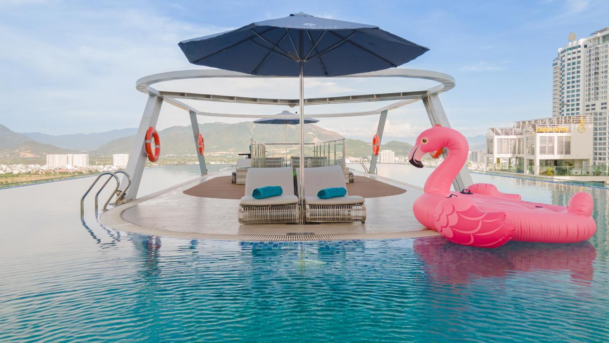 Grand Tourane Nha Trang Hotel Exteriör bild