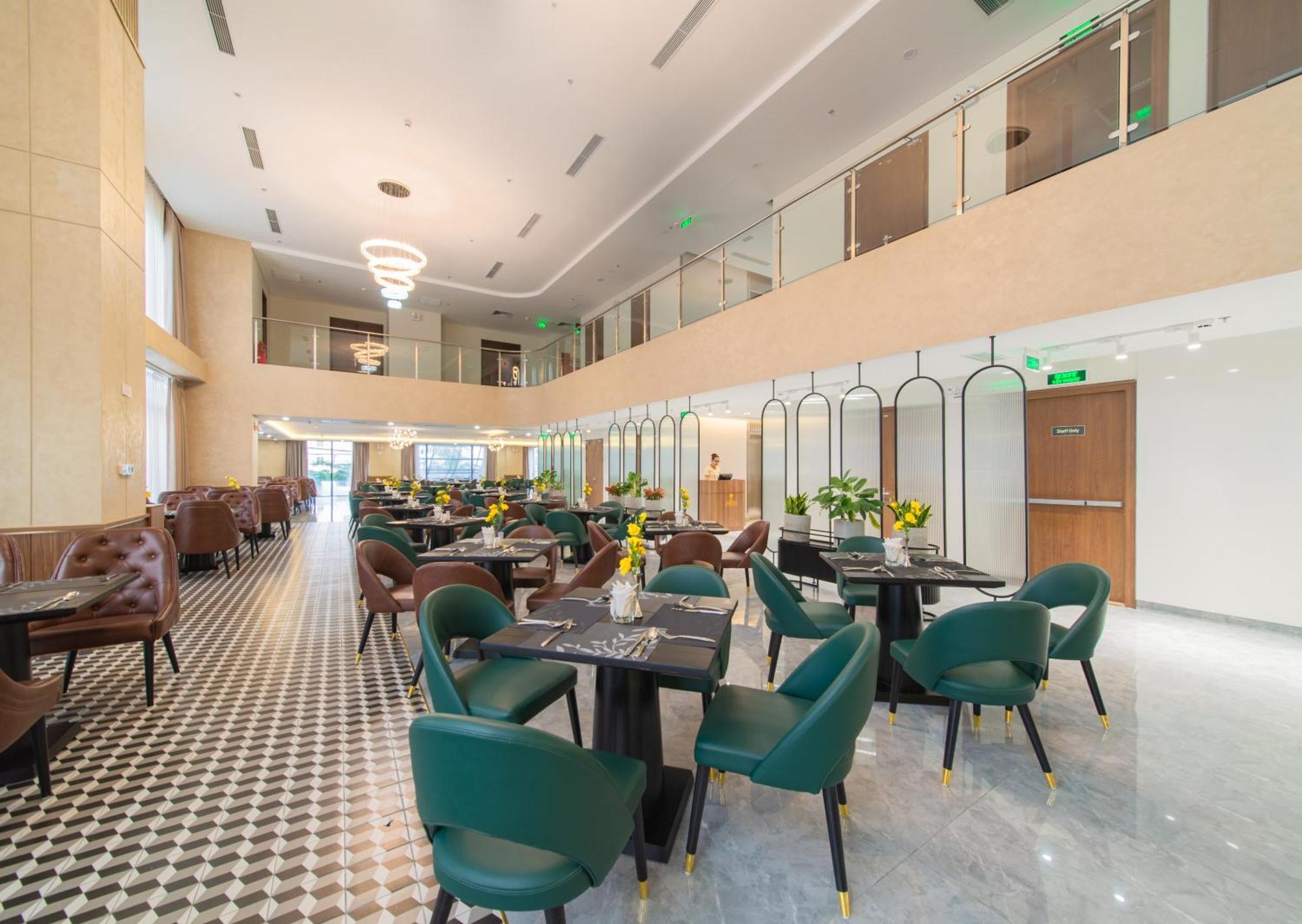 Grand Tourane Nha Trang Hotel Exteriör bild