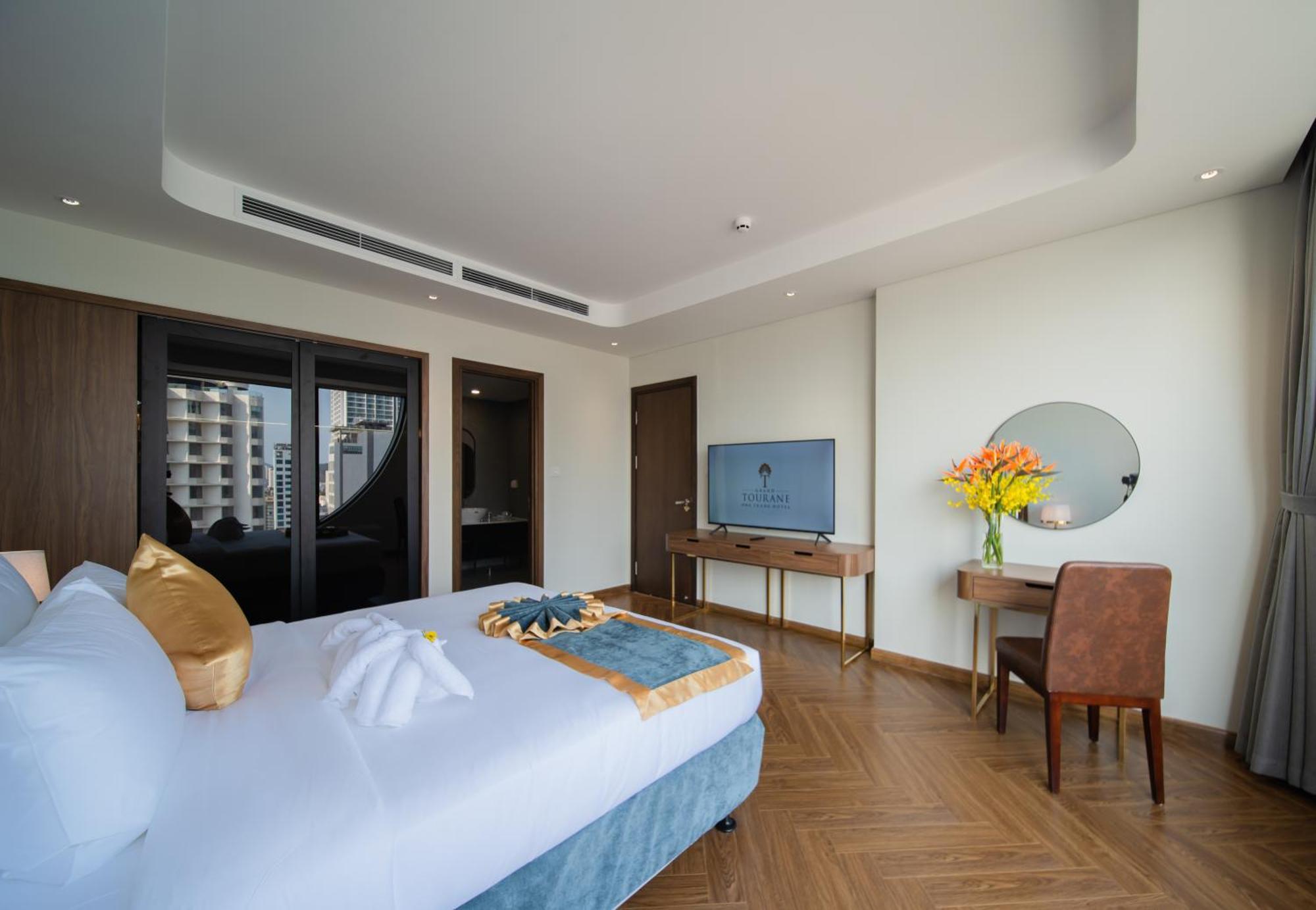 Grand Tourane Nha Trang Hotel Exteriör bild